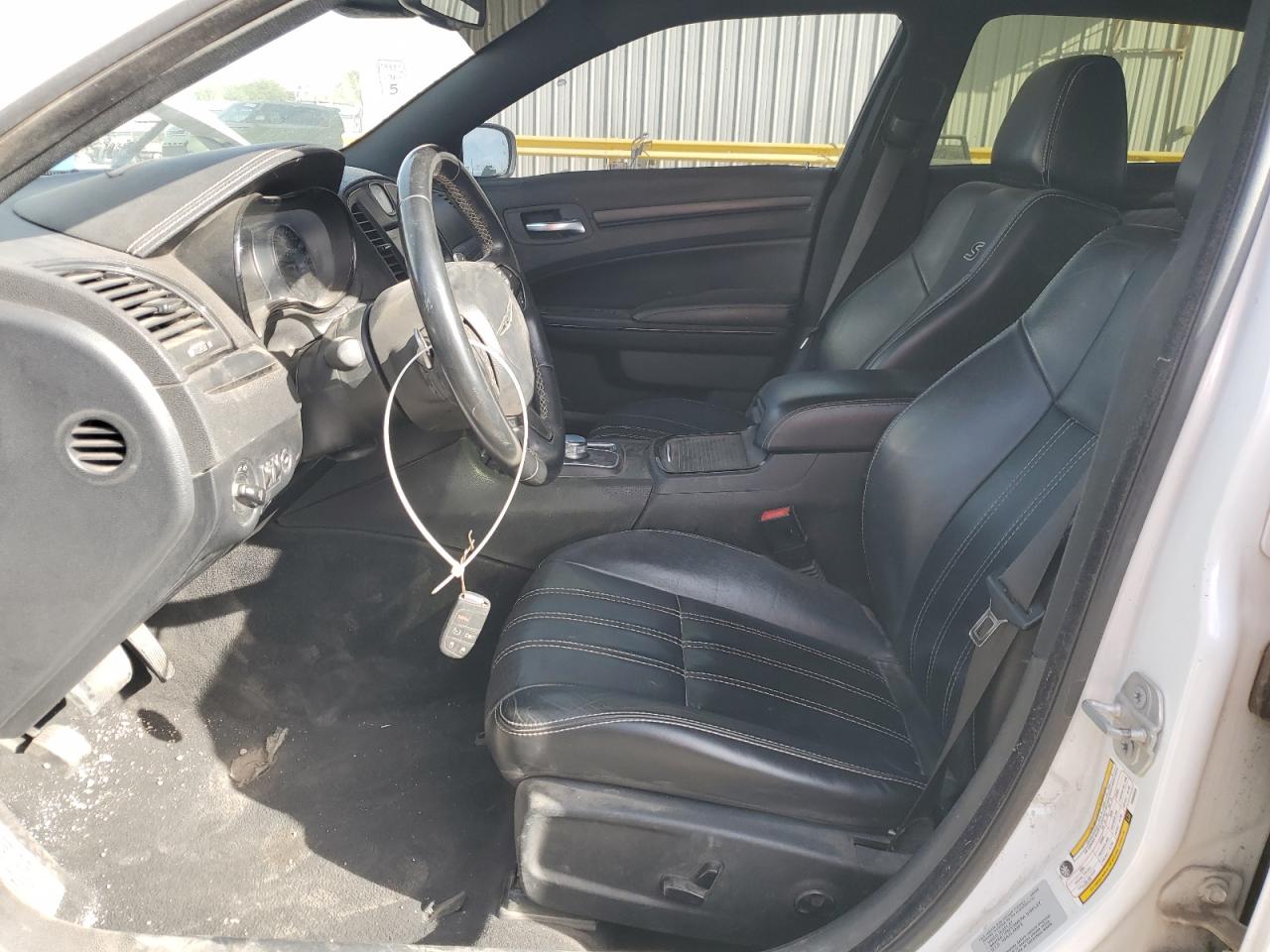 2015 Chrysler 300 S VIN: 2C3CCABG1FH803025 Lot: 84990455