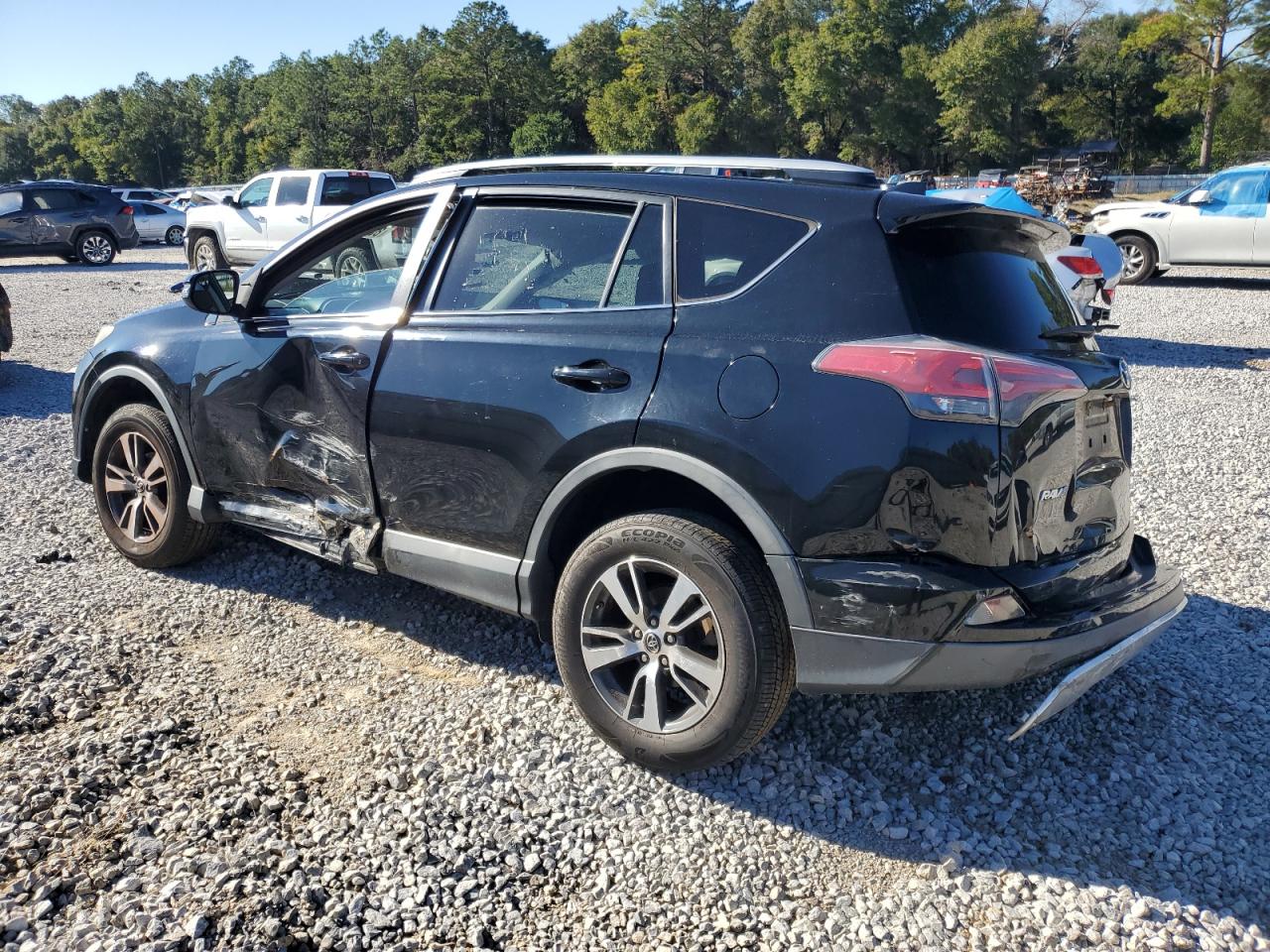 2016 Toyota RAV 4 - Image 2