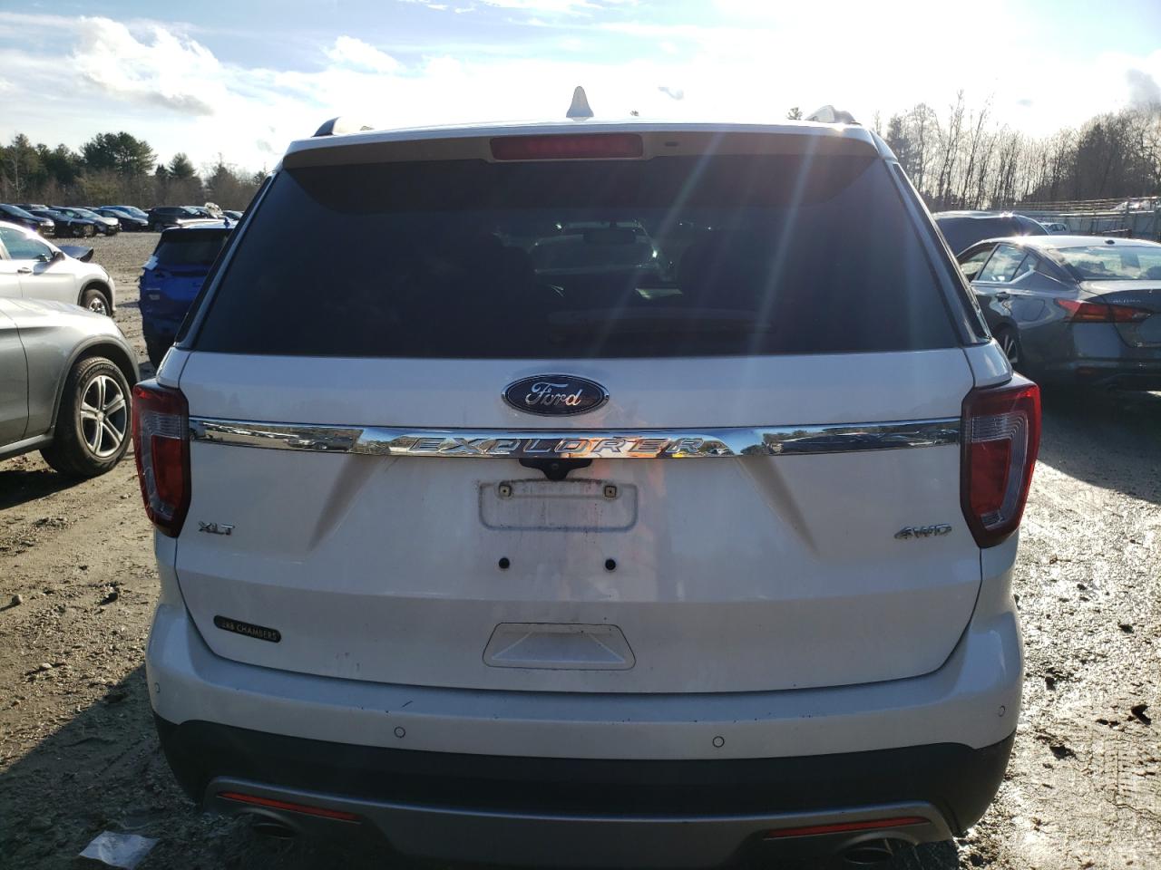 VIN 1FM5K8D83HGB68048 2017 FORD EXPLORER no.6