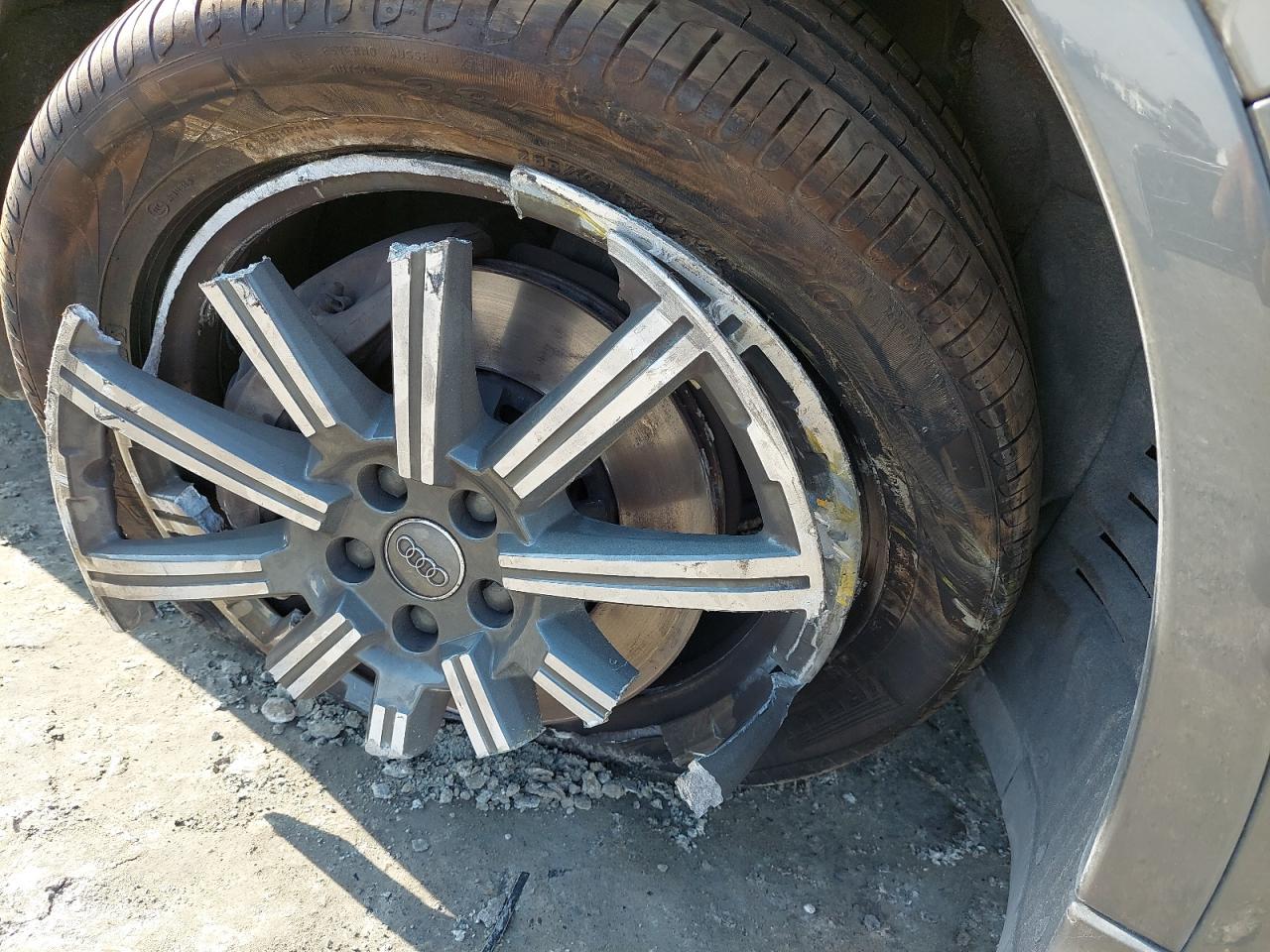WA1AGDF73HD023752 - 2017 Audi Q7 - #86456424