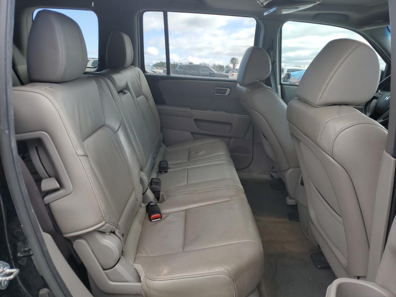 2013 Honda Pilot - Image 11