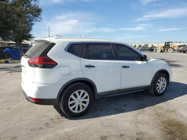  NISSAN ROGUE 2017 White