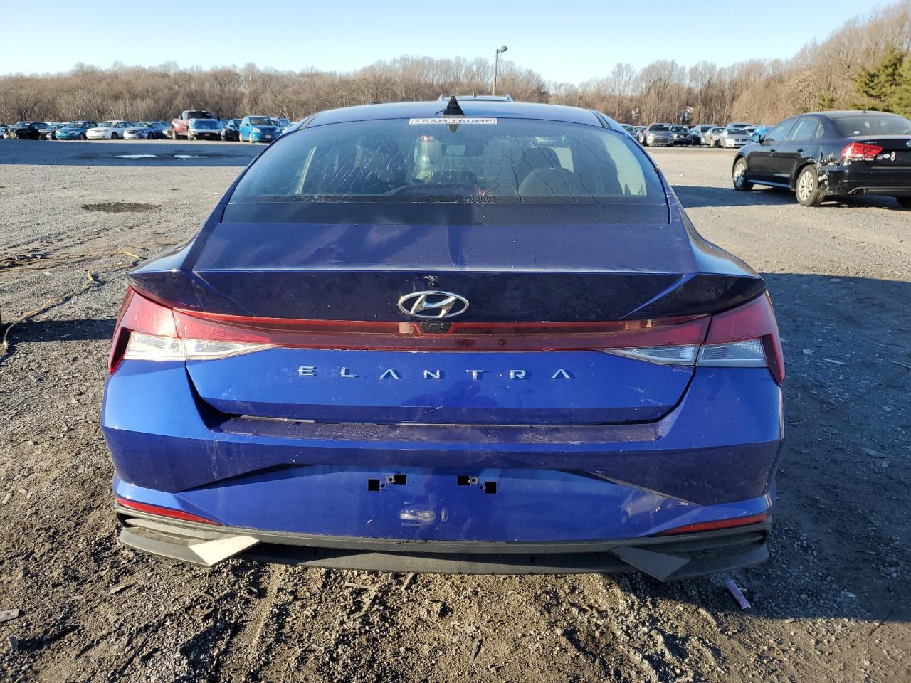 2023 Hyundai Elantra - Image 6