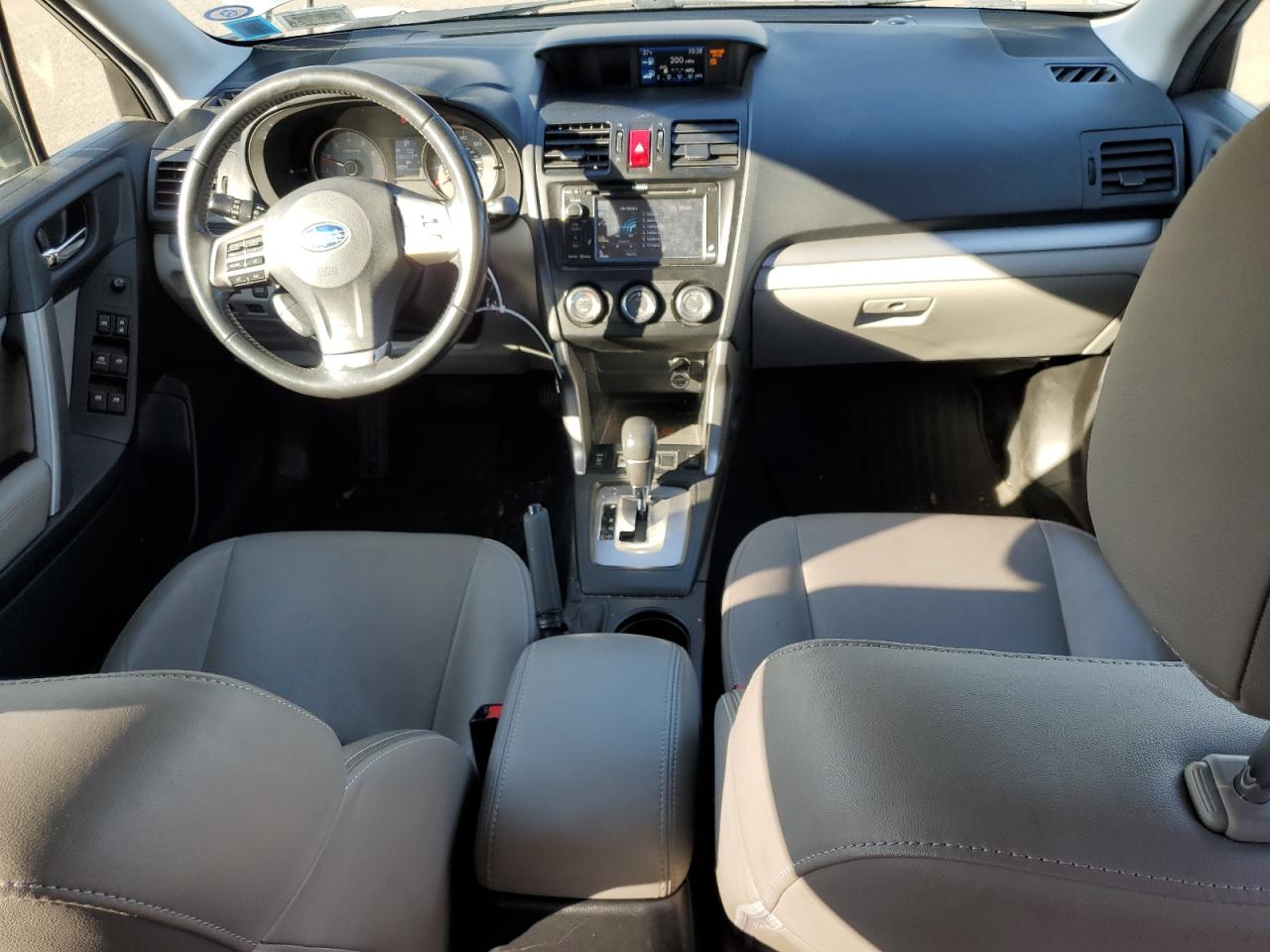 2014 Subaru Forester - Image 8