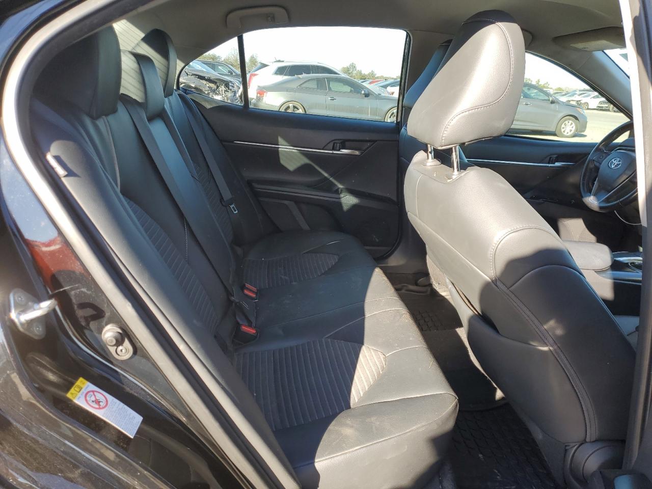 2019 Toyota Camry - Image 10