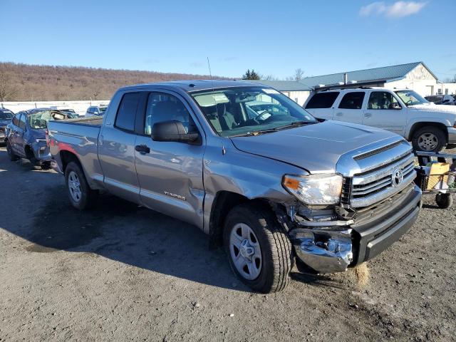  TOYOTA TUNDRA 2017 Сріблястий