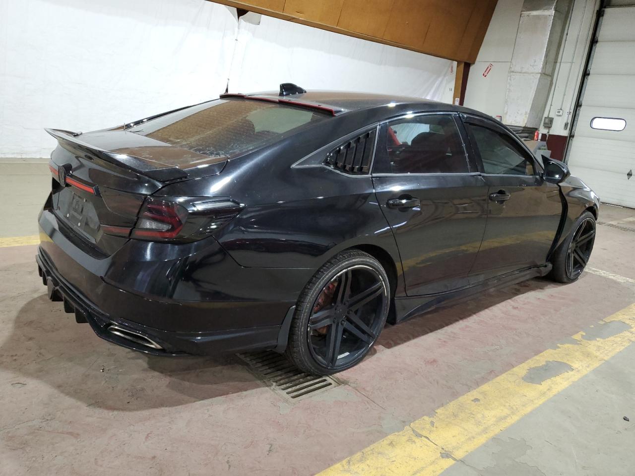 2018 Honda Accord - Image 3