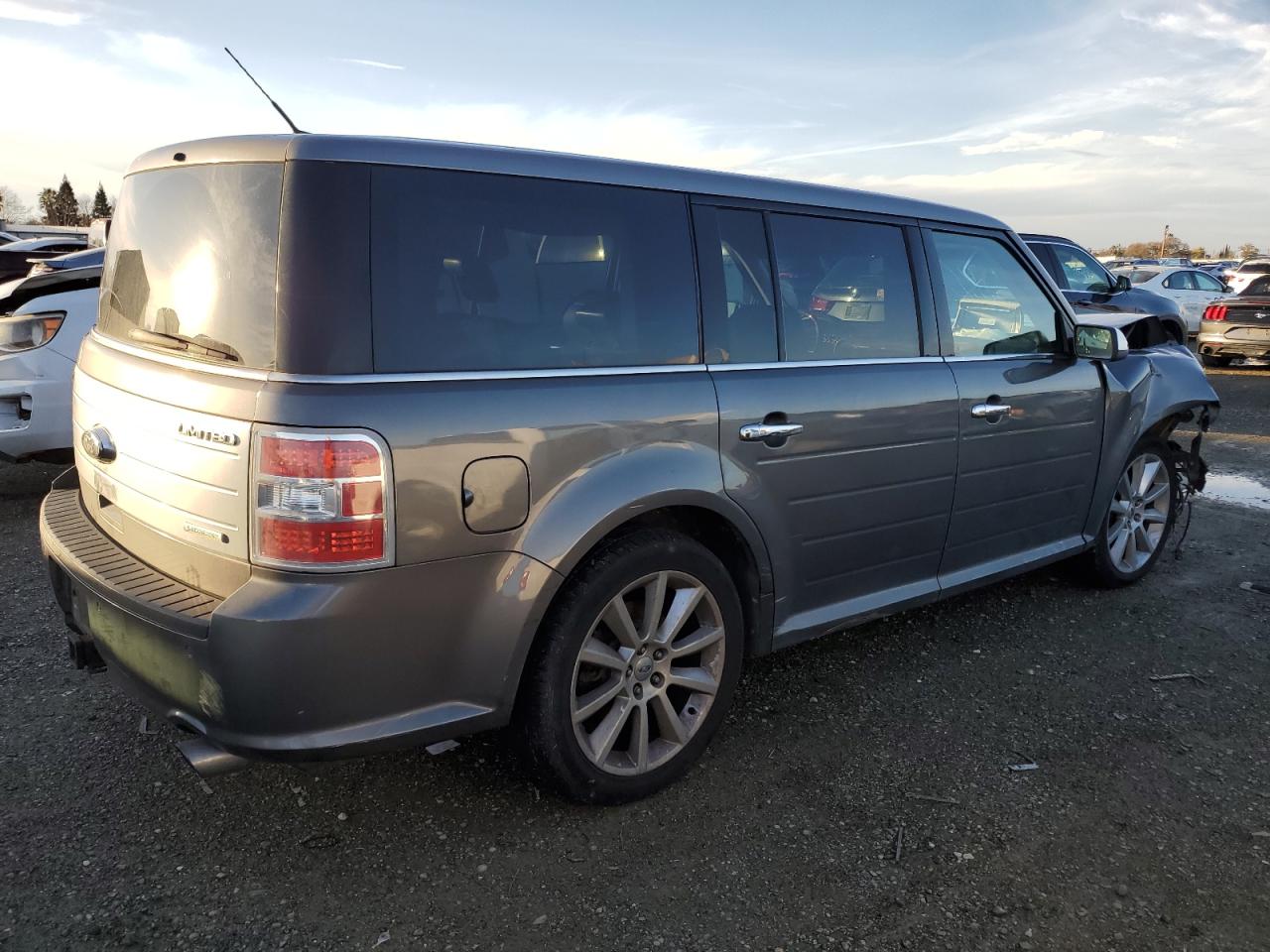 2010 Ford Flex - Image 3