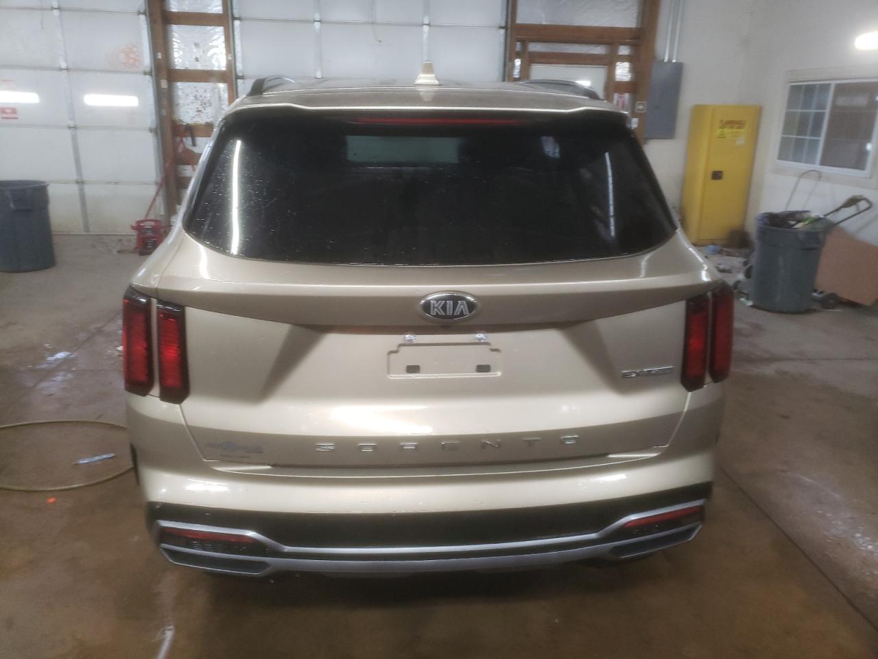2021 Kia Sorento - Image 6
