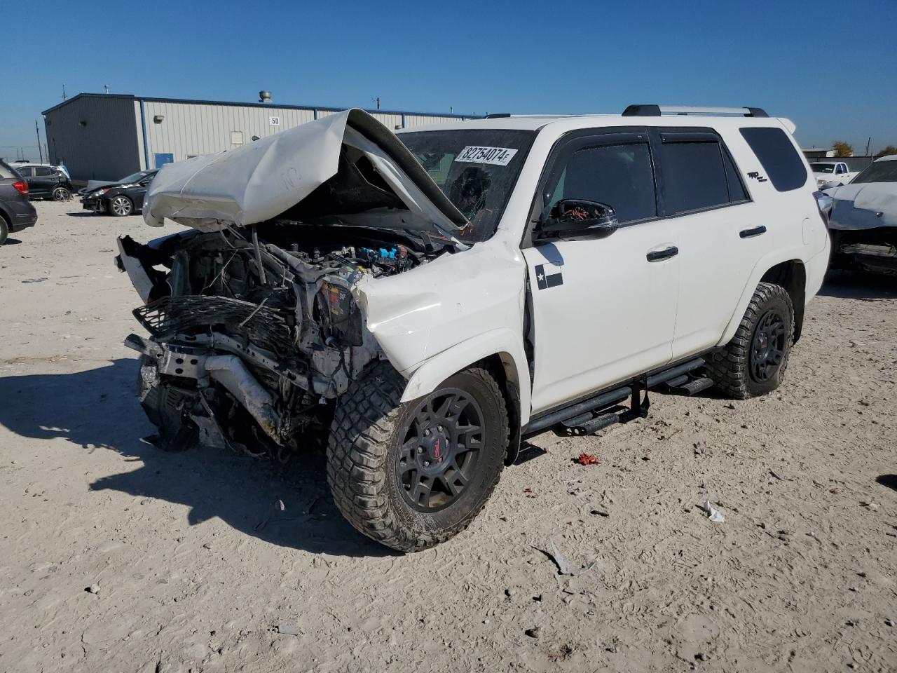 2018 Toyota 4Runner - Image 1