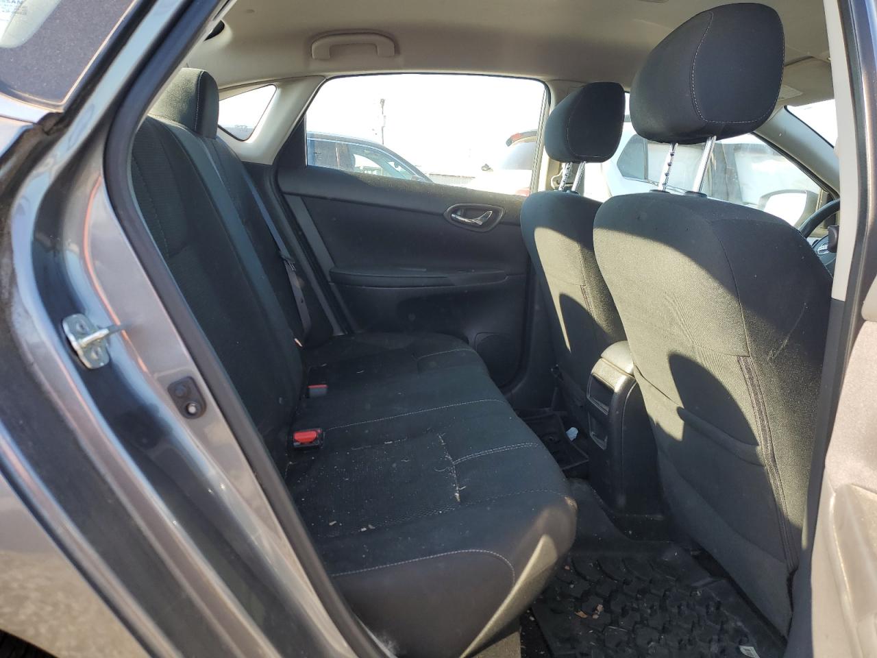 2018 Nissan Sentra - Image 10