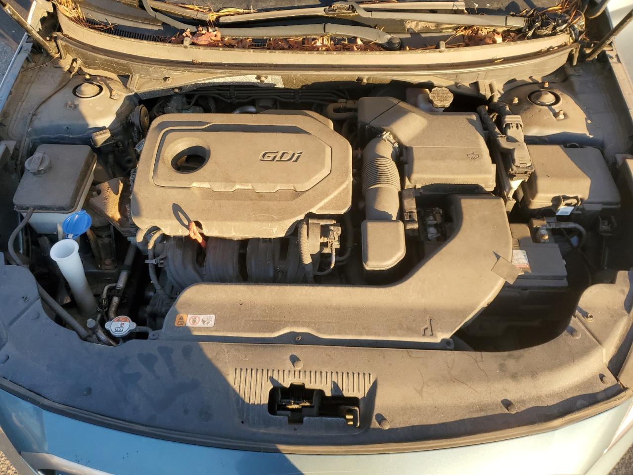 2016 Hyundai Sonata - Image 11