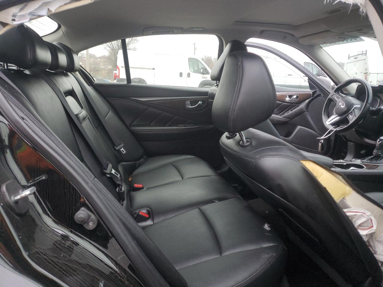 2018 Infiniti Q50 - Image 10