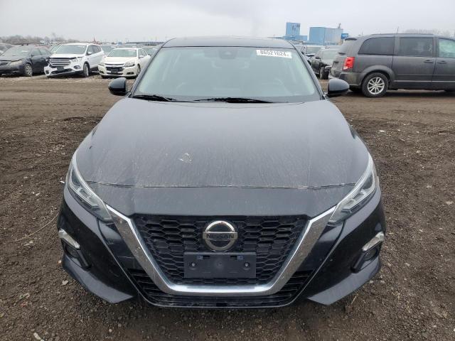  NISSAN ALTIMA 2019 Чорний