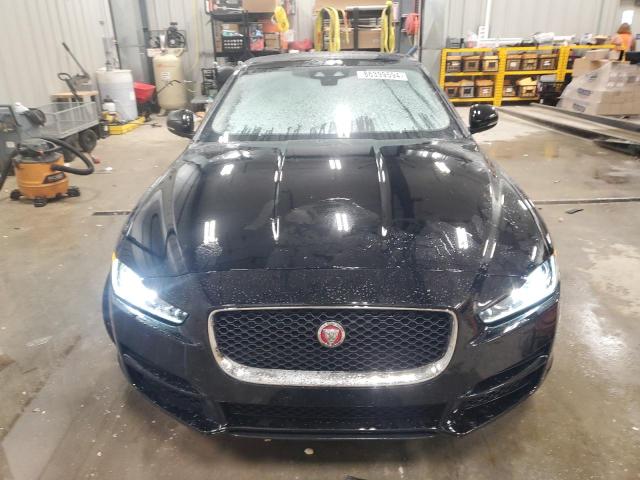  JAGUAR XE 2017 Черный