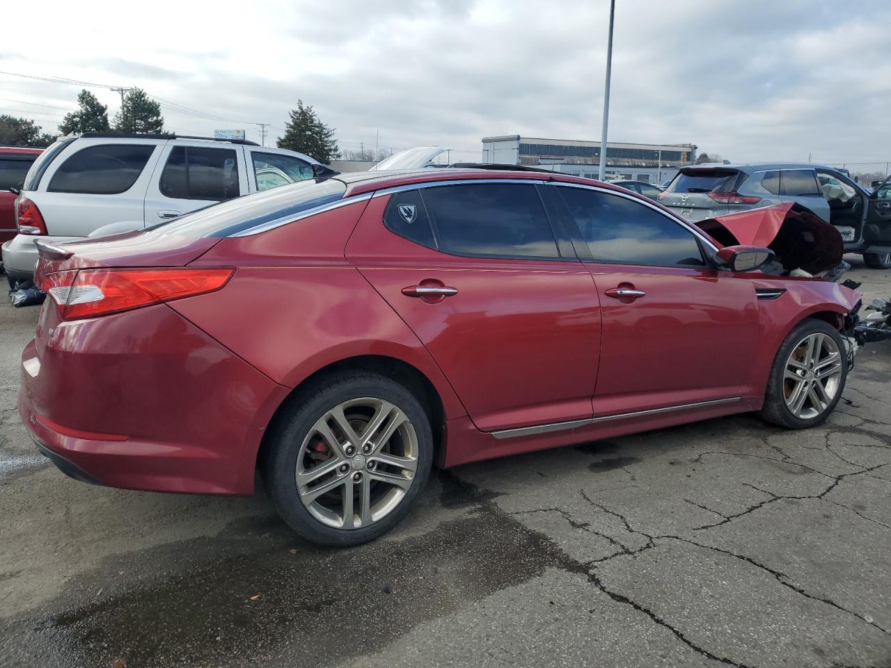 VIN 5XXGR4A66DG122686 2013 KIA OPTIMA no.3