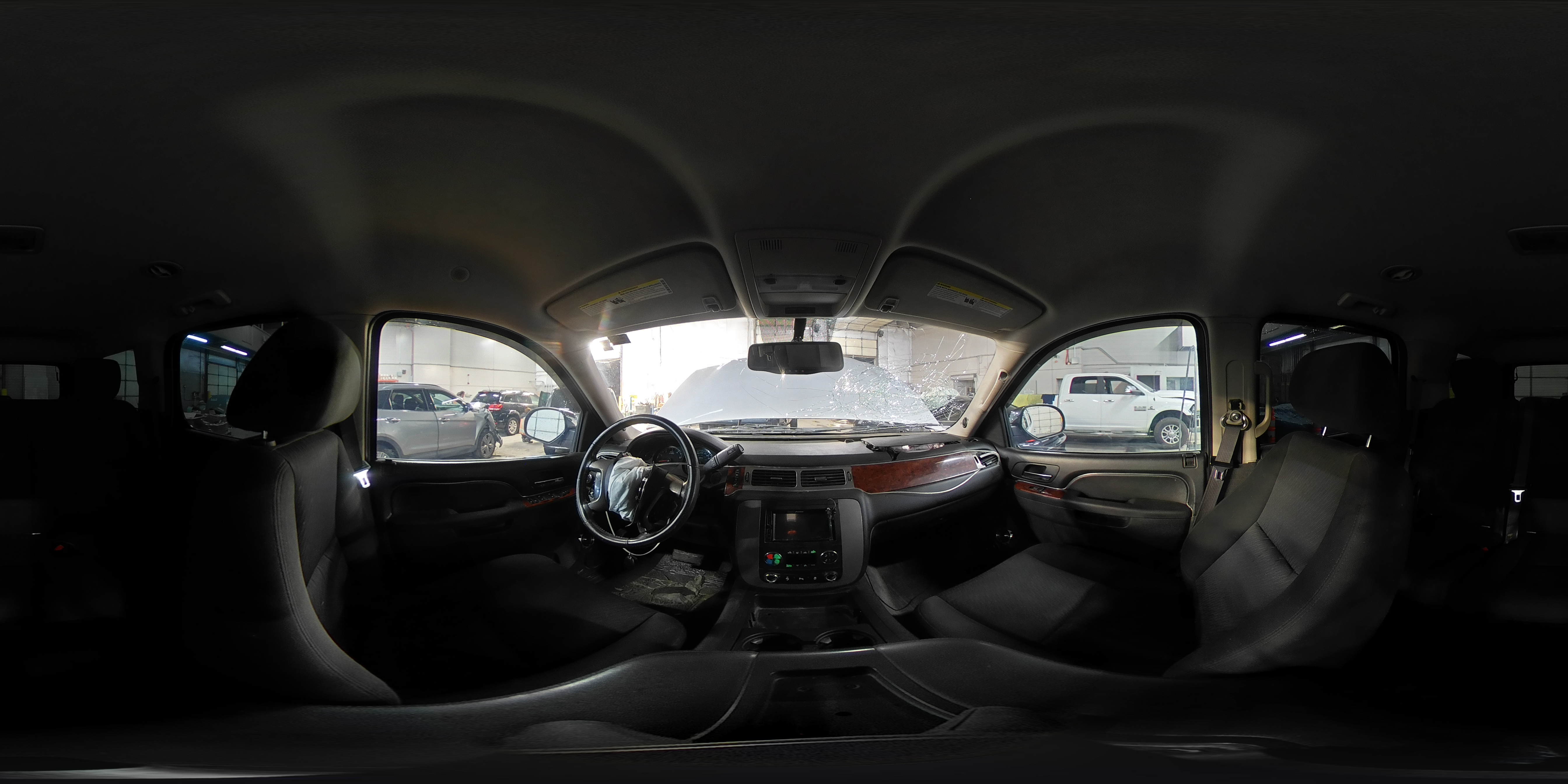 2014 GMC Yukon - Image 15