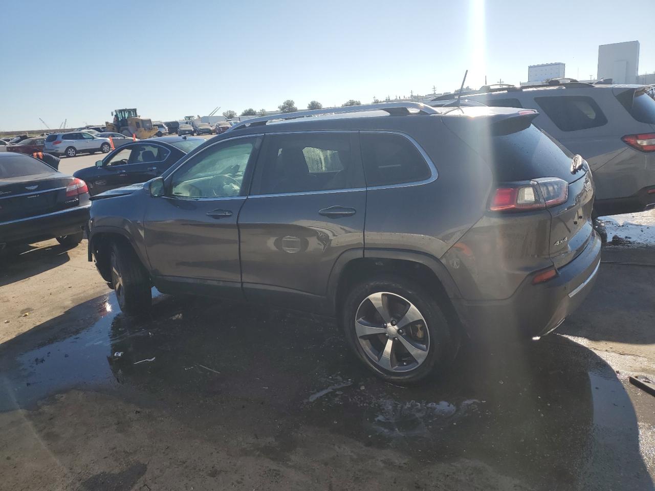 2020 Jeep Grand Cherokee - Image 2