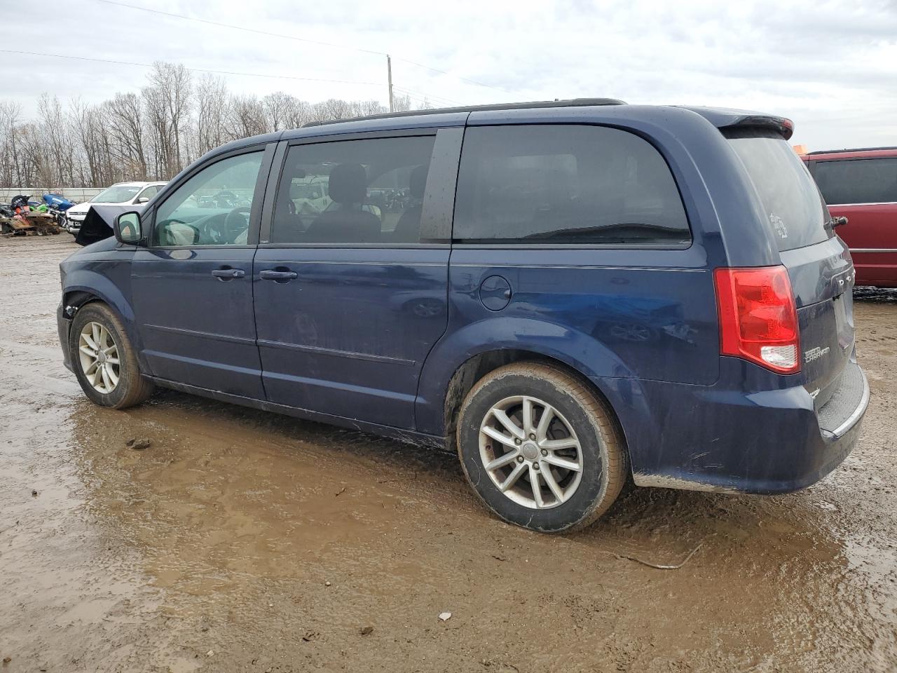 VIN 2C4RDGCG8ER253822 2014 DODGE CARAVAN no.2