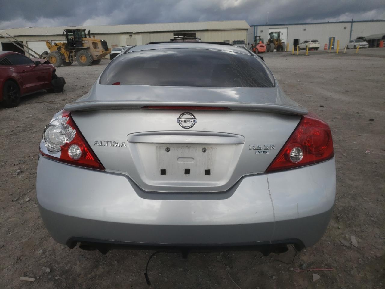 2010 Nissan Altima - Image 6