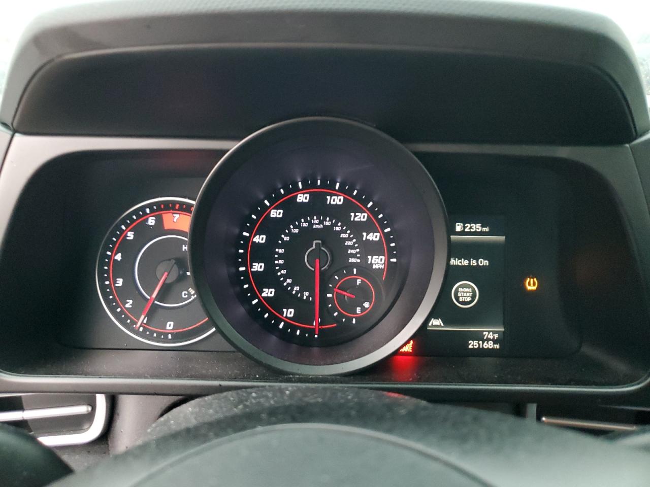 2023 Hyundai Elantra - Image 9