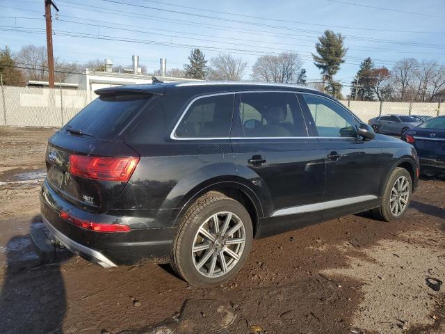  AUDI Q7 2017 Чорний