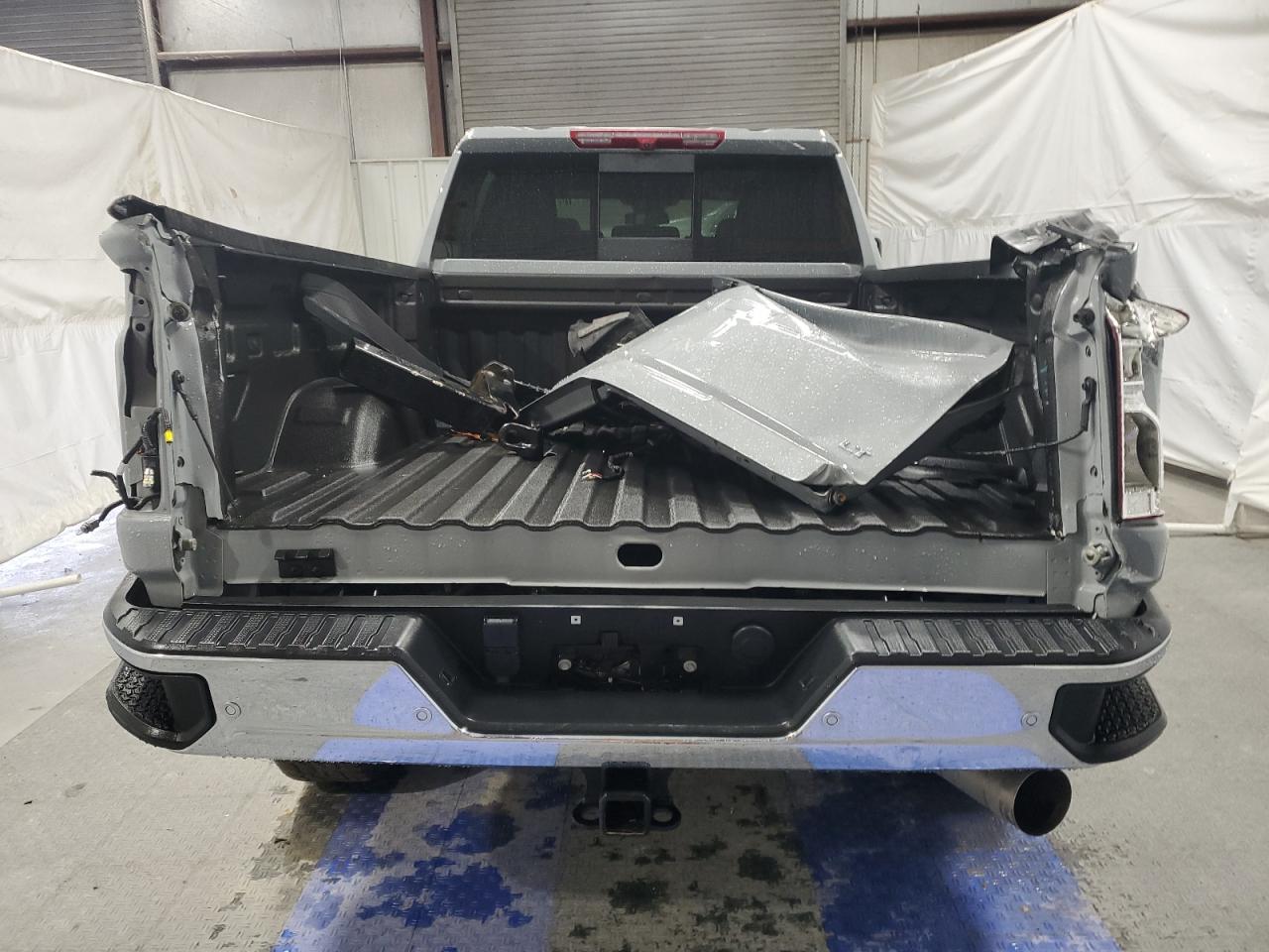 2024 Chevrolet Silverado - Image 6