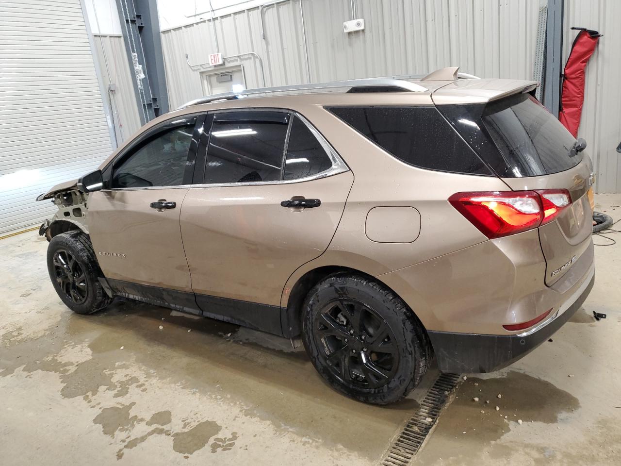 2018 Chevrolet Equinox - Image 2
