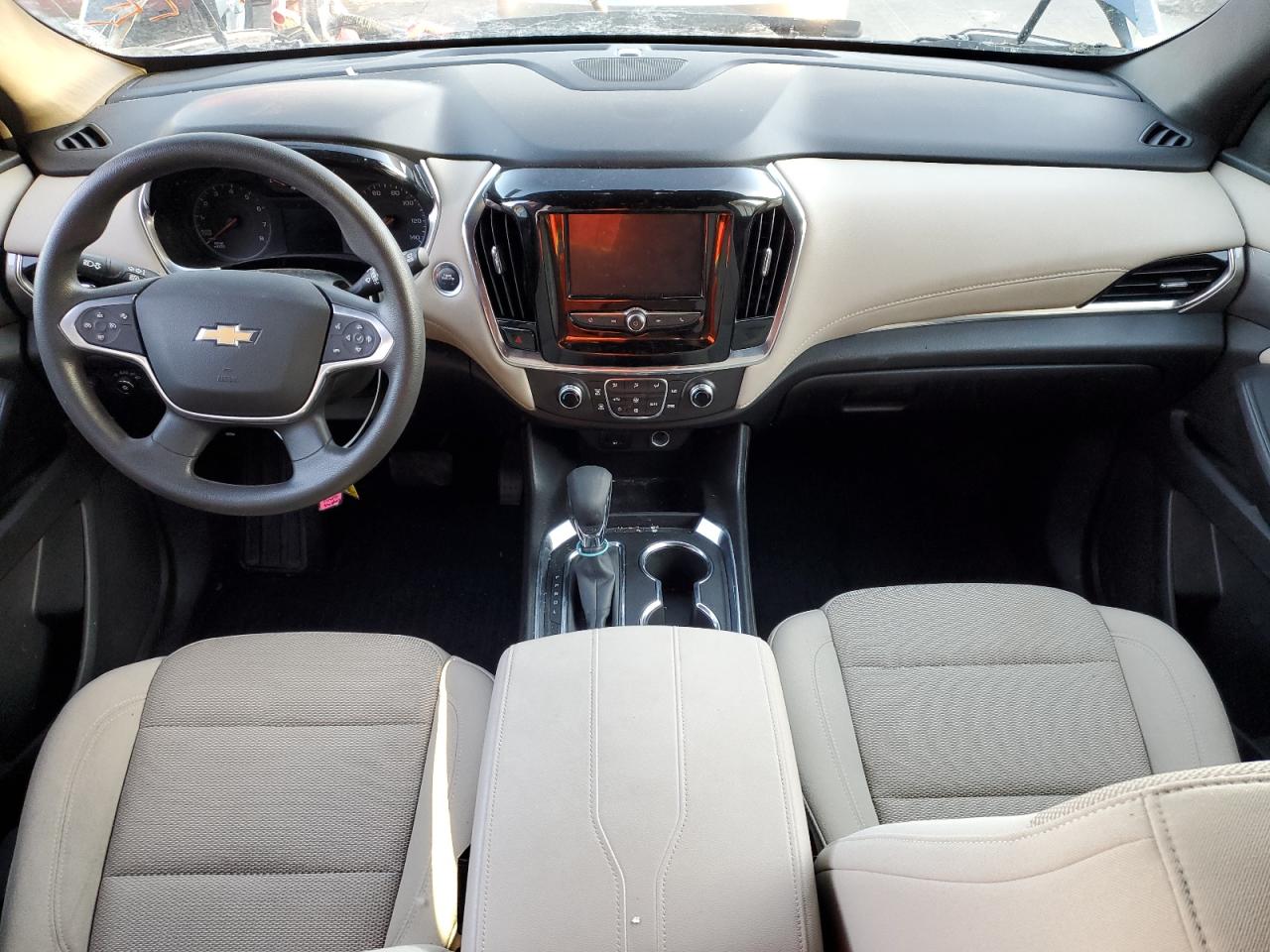 2022 Chevrolet Traverse - Image 8