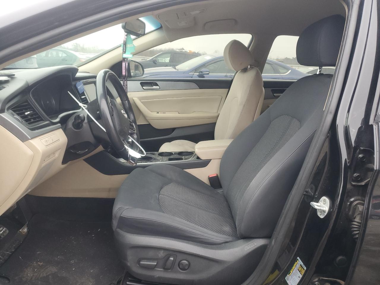2018 Hyundai Sonata - Image 7