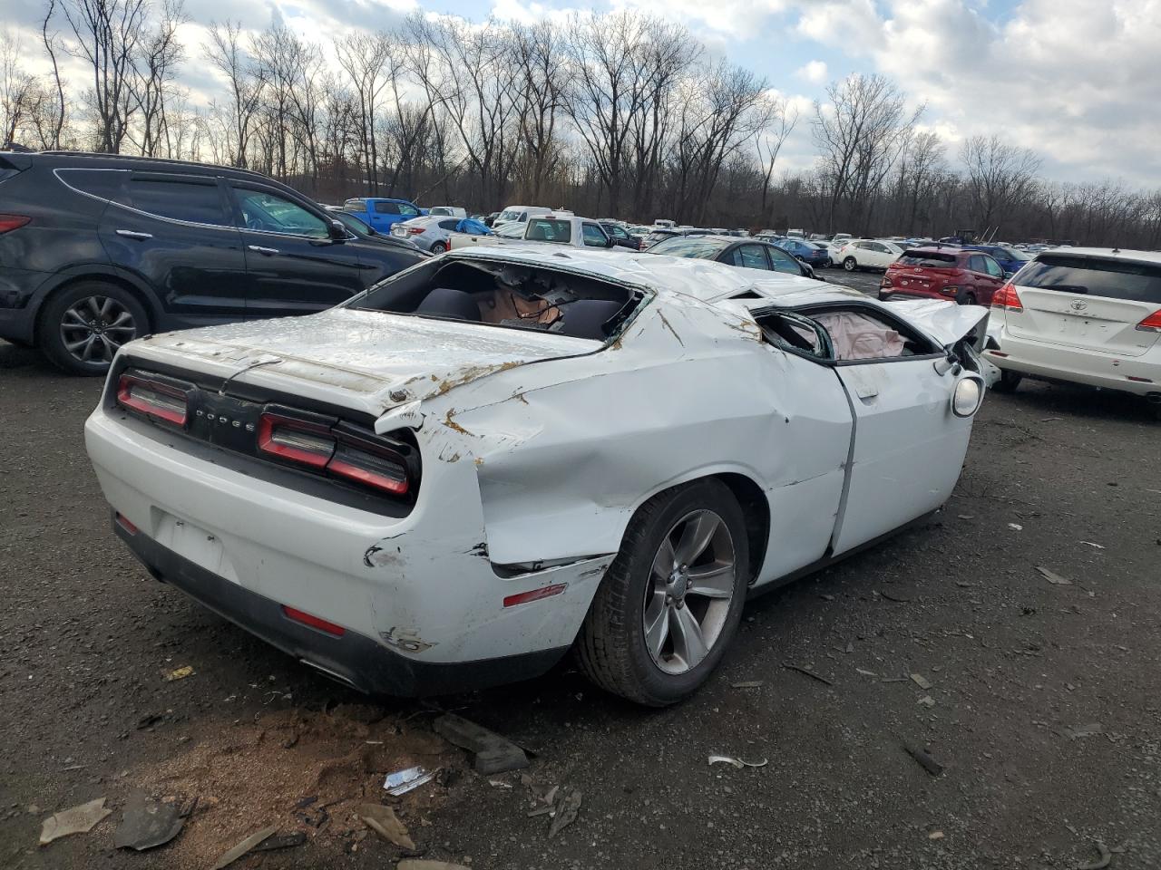 2018 Dodge Challenger - Image 3
