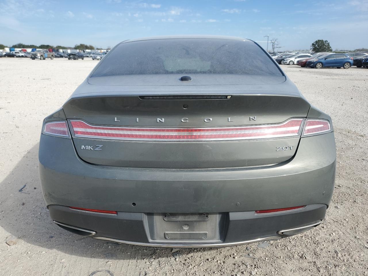 2017 Lincoln MKZ - Image 6