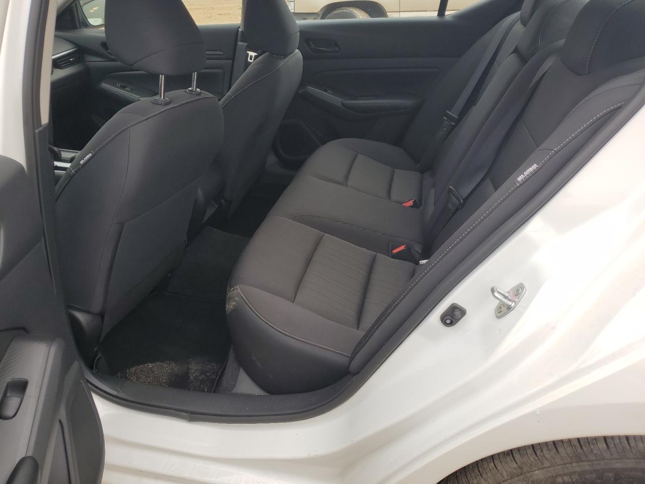 2024 Nissan Altima - Image 10