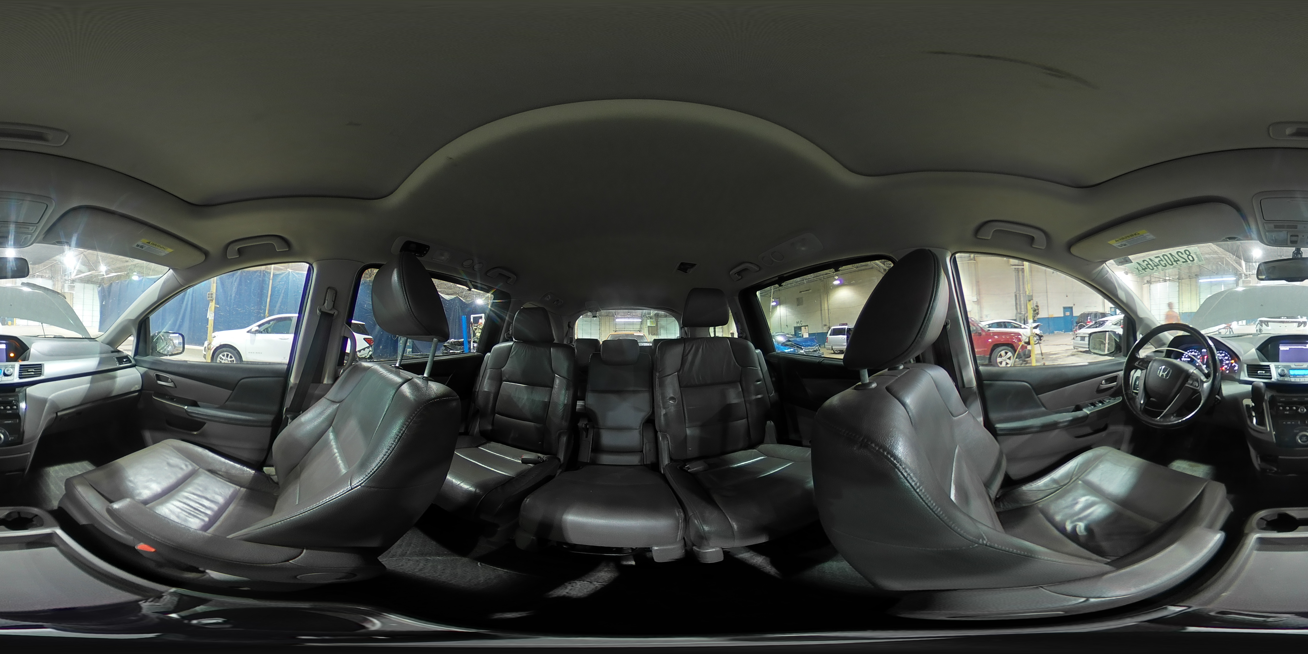 2013 Honda Odyssey - Image 15