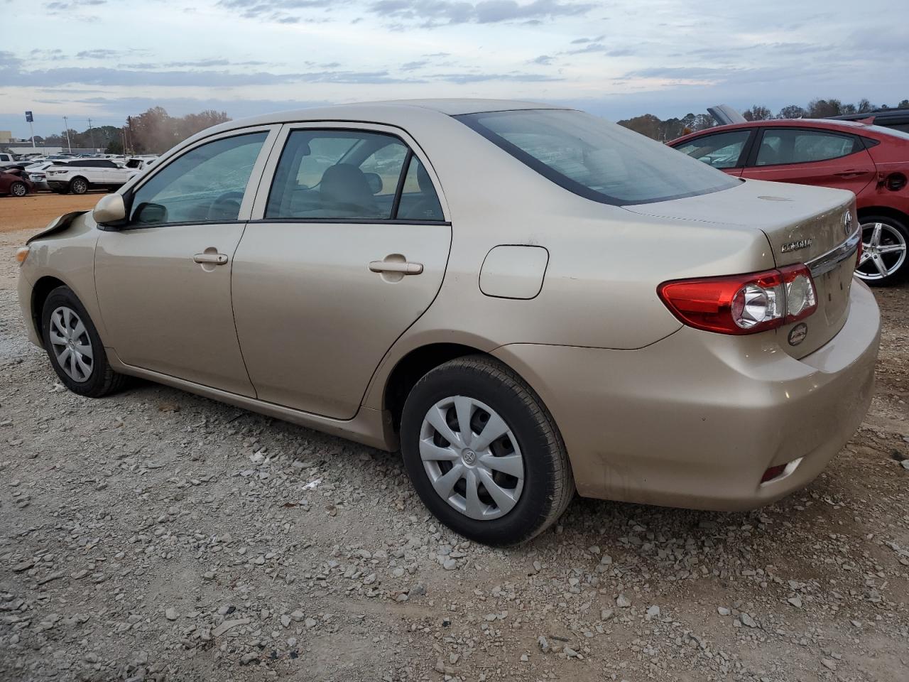 VIN 2T1BU4EE2DC995059 2013 TOYOTA COROLLA no.2