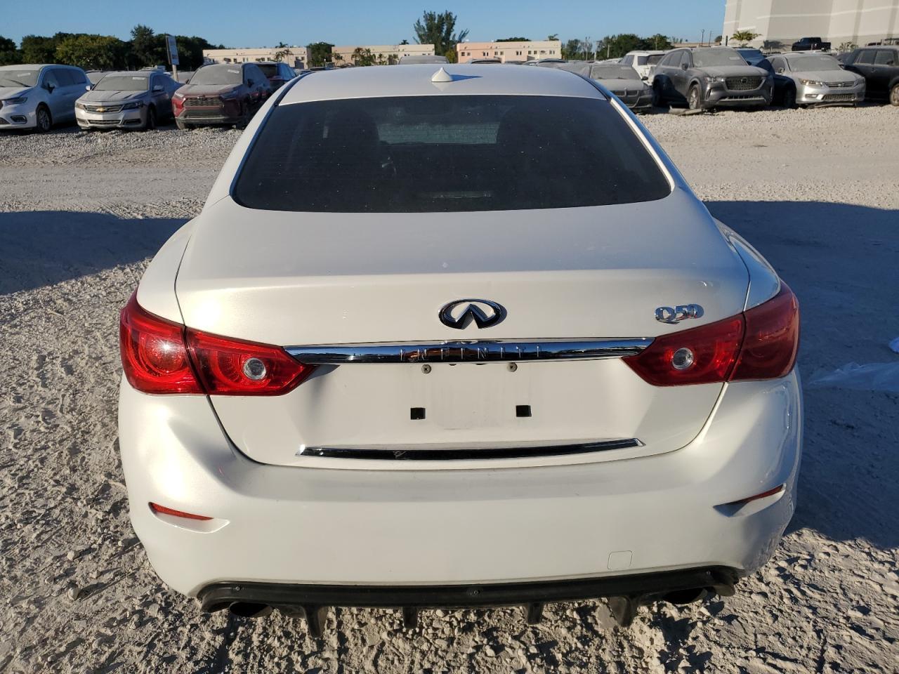 2014 Infiniti Q50 - Image 6