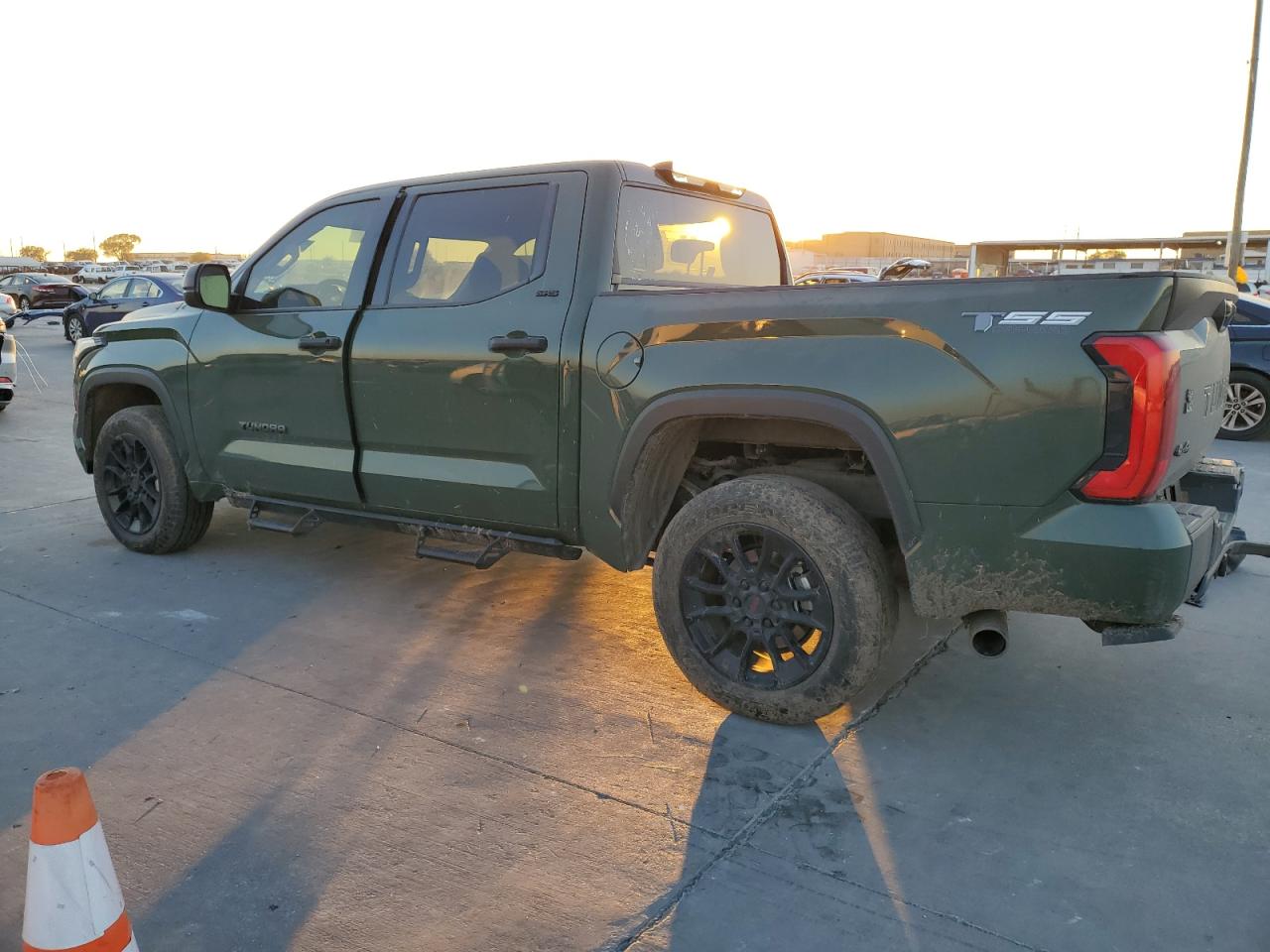 2023 Toyota Tundra - Image 2