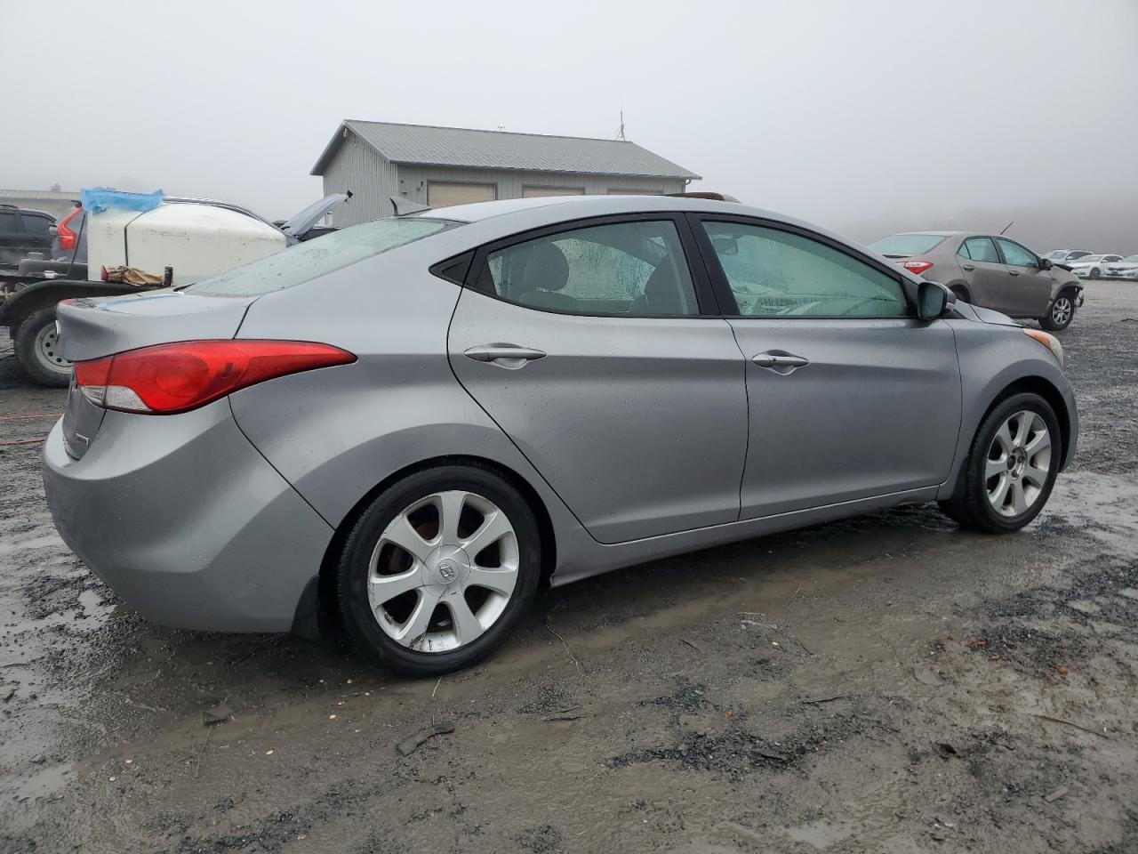 VIN KMHDH4AEXDU564566 2013 HYUNDAI ELANTRA no.3