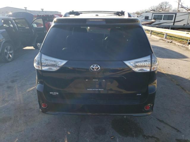  TOYOTA SIENNA 2015 Czarny