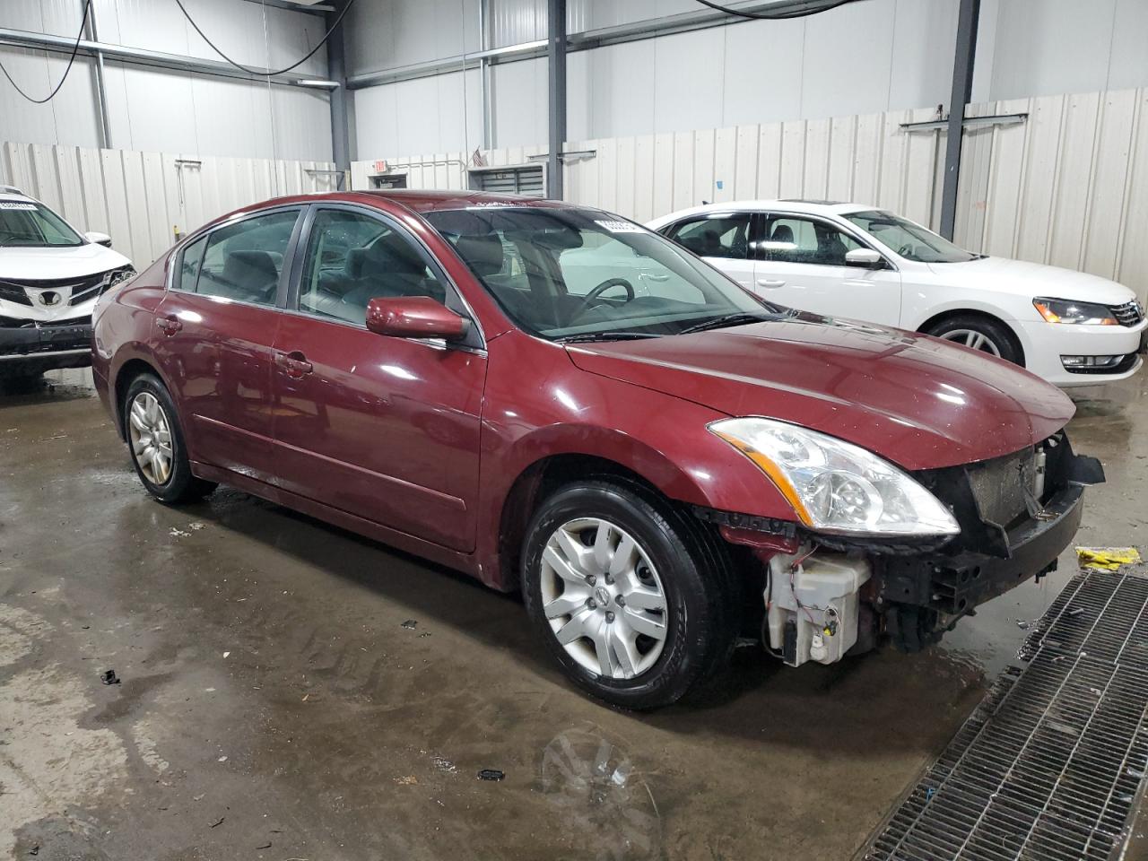 2011 Nissan Altima - Image 4