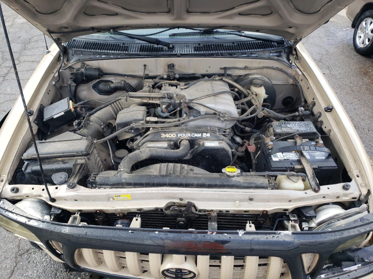 2002 Toyota Tacoma - Image 11