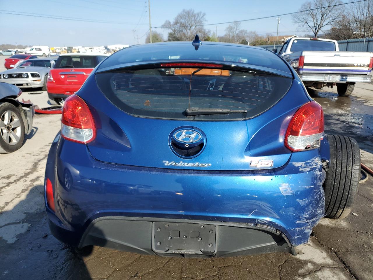 VIN KMHTC6AD3GU270010 2016 HYUNDAI VELOSTER no.6