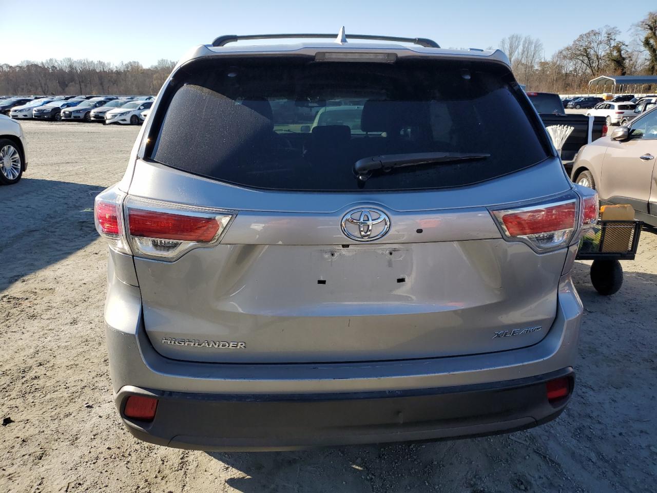 2015 Toyota Highlander - Image 6