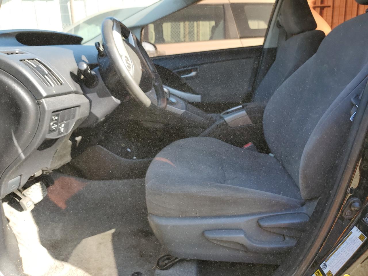 2015 Toyota Prius - Image 7