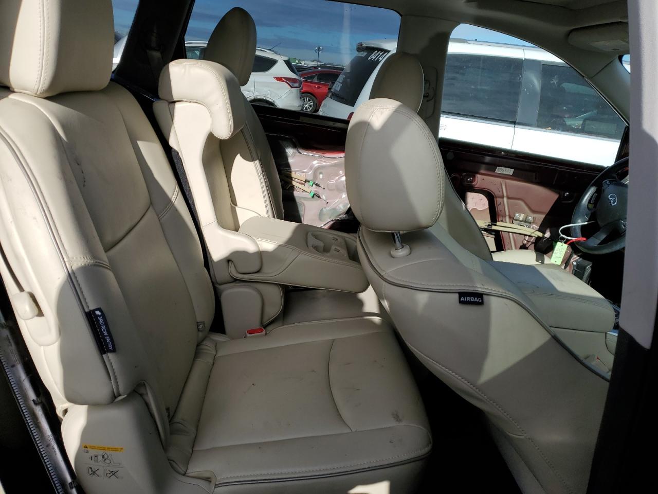2019 Infiniti QX60 - Image 10