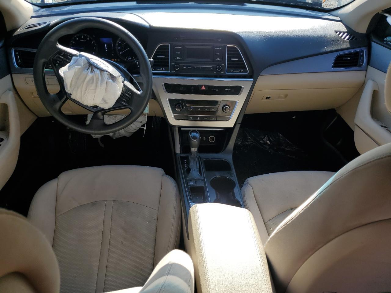2015 Hyundai Sonata - Image 8