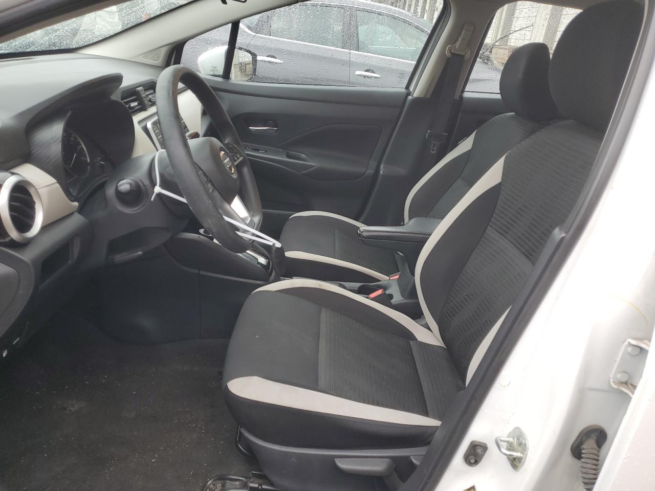 2021 Nissan Versa - Image 7