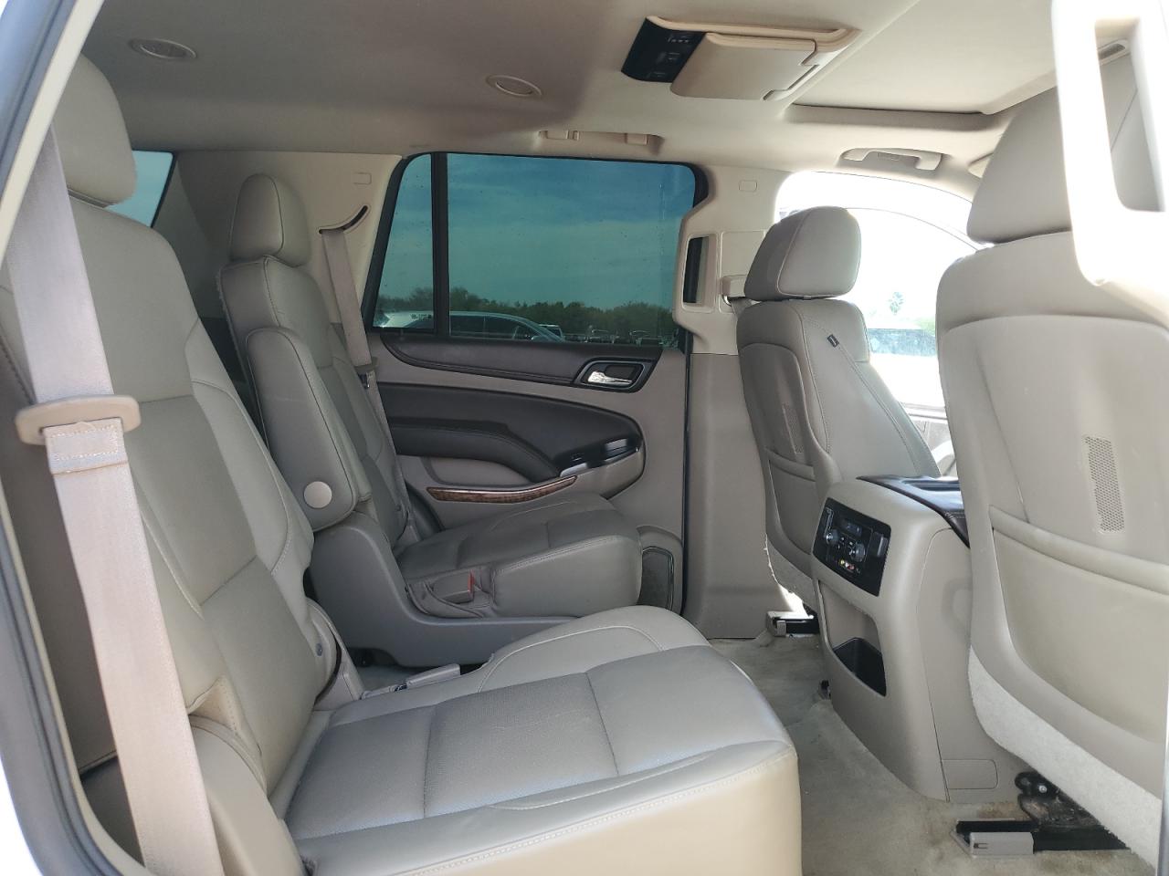 2015 Chevrolet Tahoe - Image 11