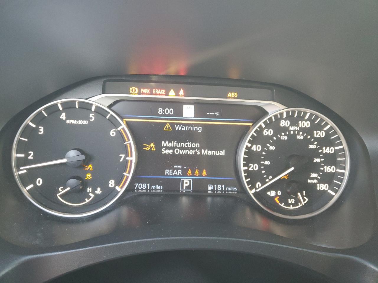 2024 Nissan Altima - Image 9