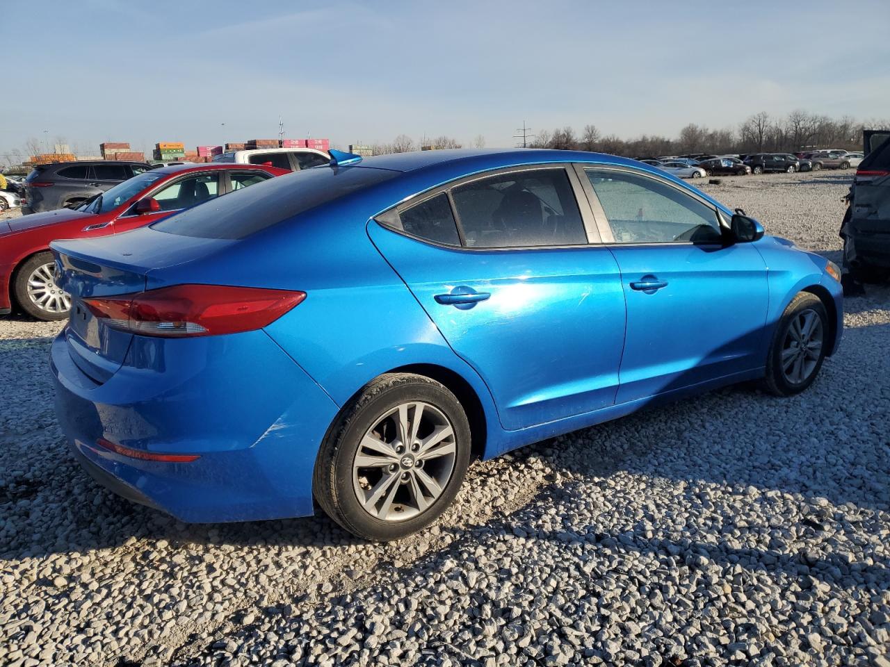 VIN KMHD84LF8JU473751 2018 HYUNDAI ELANTRA no.3